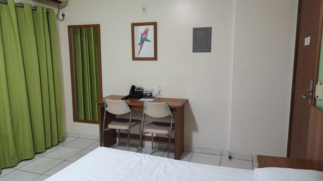 Golden Dolphin Gd - Suite 4 Adultos E 1 Crianca Ate 5 Anos Caldas Novas Kültér fotó